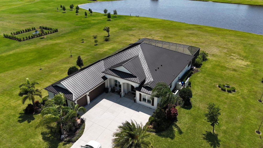 Standing seam metal roof installed by Hunter Construction
